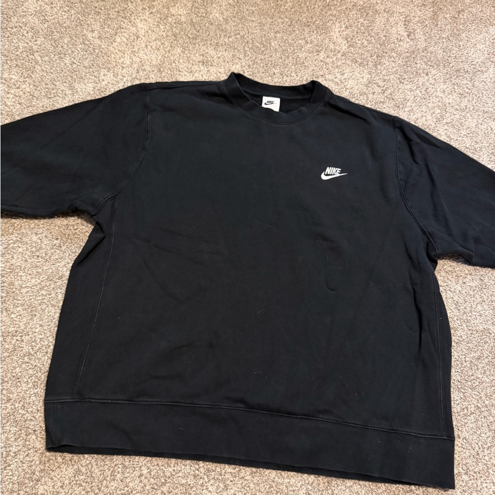 Nike Men's Black Sweater Size XL